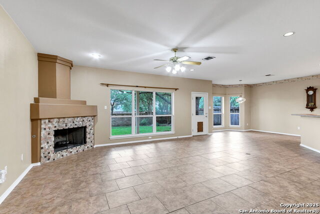 Image 10 of 40 For 2434 Trace Oak