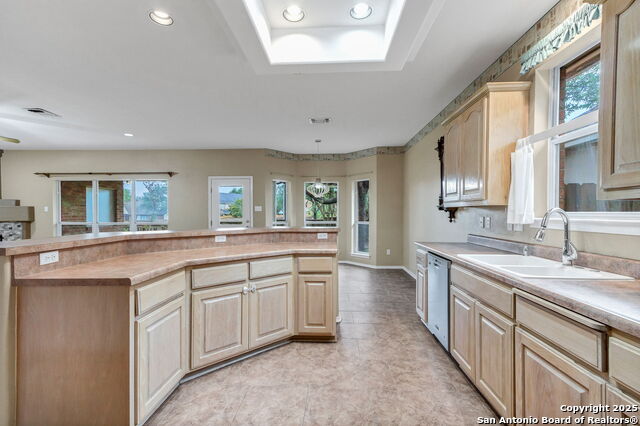 Image 17 of 40 For 2434 Trace Oak