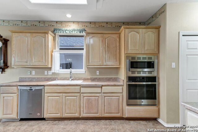 Image 18 of 40 For 2434 Trace Oak