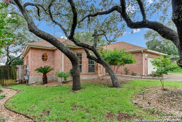 Image 3 of 40 For 2434 Trace Oak