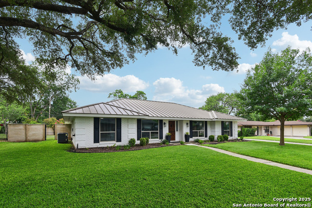 Image 10 of 75 For 662 Weatherly Drive