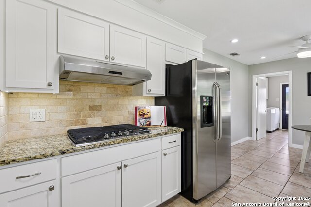 Image 26 of 75 For 662 Weatherly Drive