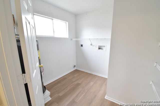 Listing photo id 16 for 1510 June Berry