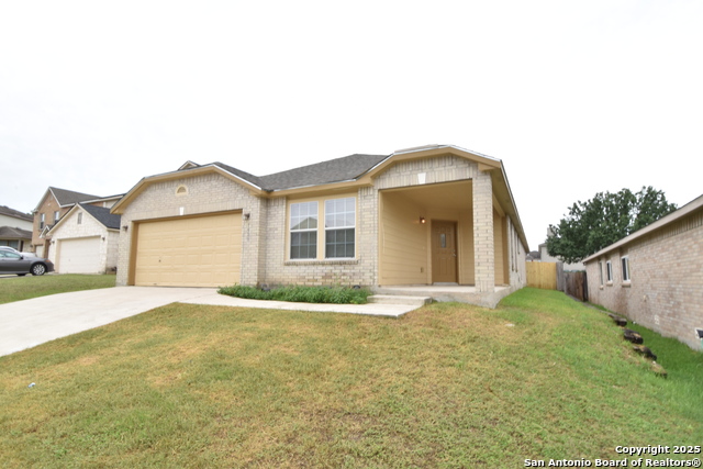Listing photo id 0 for 1510 June Berry