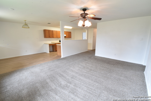 Listing photo id 20 for 1510 June Berry