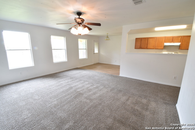 Listing photo id 21 for 1510 June Berry