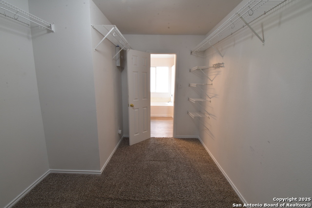 Listing photo id 26 for 1510 June Berry