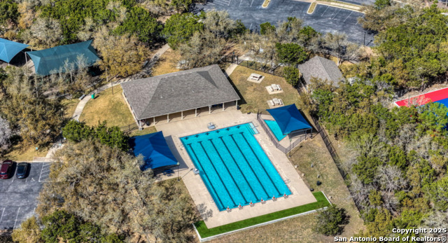 Listing photo id 29 for 1510 June Berry