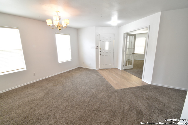 Listing photo id 5 for 1510 June Berry