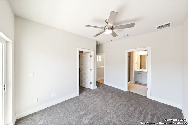 Image 19 of 23 For 419 Ira Avenue  1101