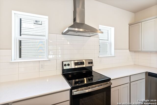 Image 9 of 23 For 419 Ira Avenue  1101