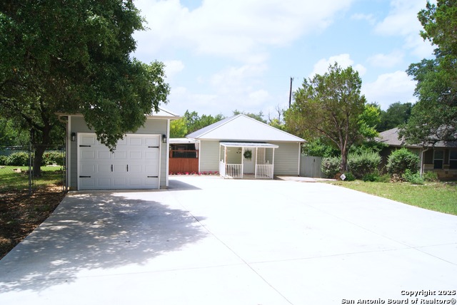 Details for 320 Lighthouse, Canyon Lake, TX 78133