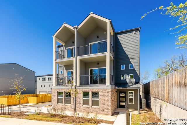 Details for 419 Ira Avenue  2101, San Antonio, TX 78209