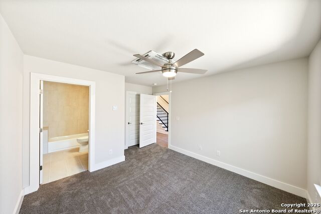 Image 4 of 24 For 419 Ira Avenue  2101