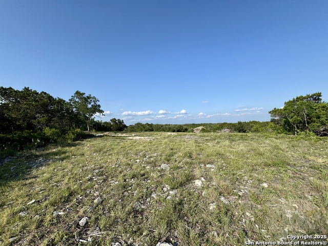Listing photo id 8 for 694 County Road 2801 E