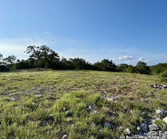 Listing photo id 14 for 694 County Road 2801 E