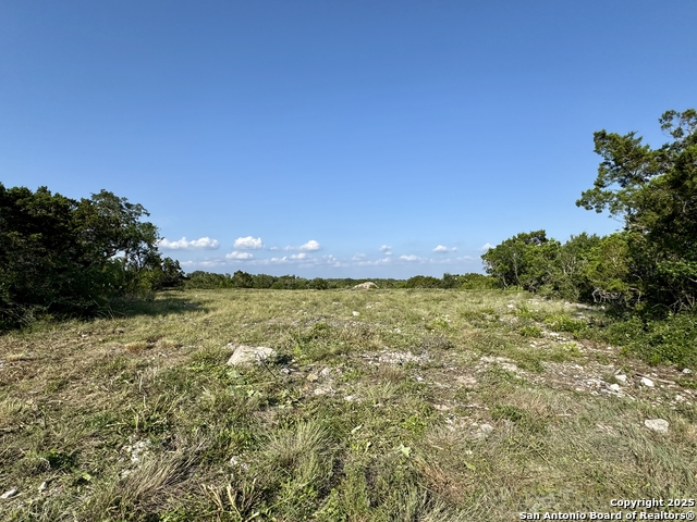 Listing photo id 15 for 694 County Road 2801 E