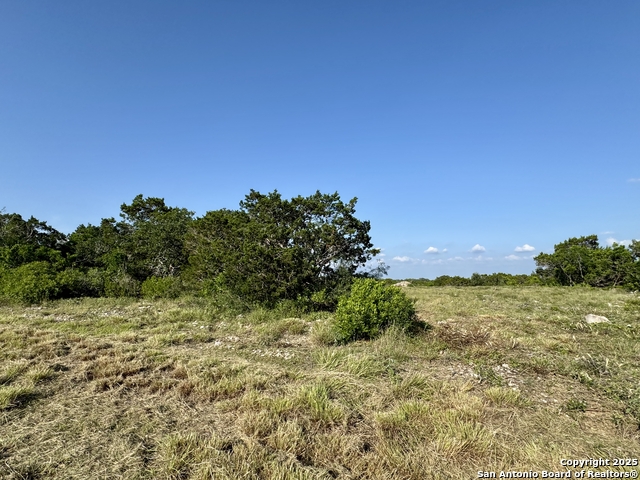 Listing photo id 16 for 694 County Road 2801 E