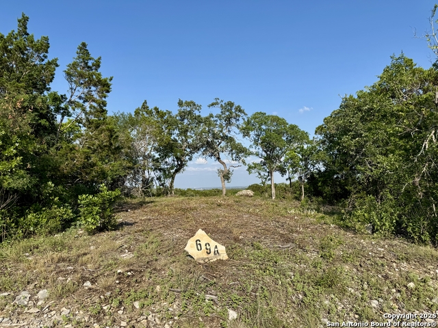 Listing photo id 0 for 694 County Road 2801 E