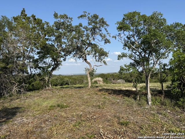 Listing photo id 1 for 694 County Road 2801 E