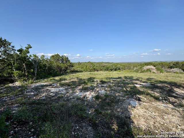 Listing photo id 6 for 694 County Road 2801 E