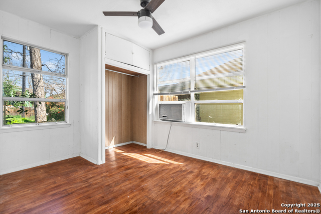 Image 17 of 25 For 231 Craigmont