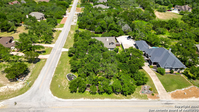 Image 50 of 57 For 212 Wentworth
