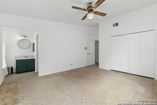 Image 19 of 24 For 609 Jamie Sue Dr