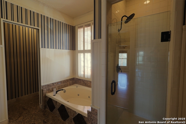 Image 31 of 43 For 14819 River Vista N