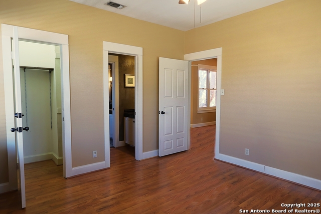 Image 34 of 43 For 14819 River Vista N