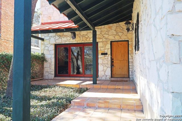 Image 4 of 43 For 14819 River Vista N