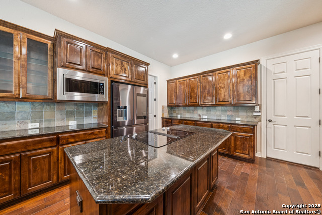 Image 10 of 51 For 1417 Dover Lane