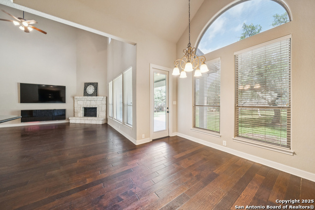 Image 14 of 51 For 1417 Dover Lane