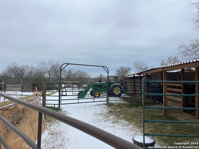 Image 6 of 14 For 3285 Pittman