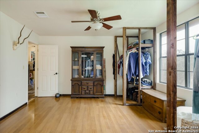 Listing photo id 27 for 1600 Alpine