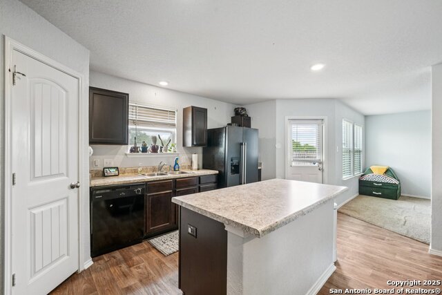 Image 15 of 42 For 5907 Kendall Cove