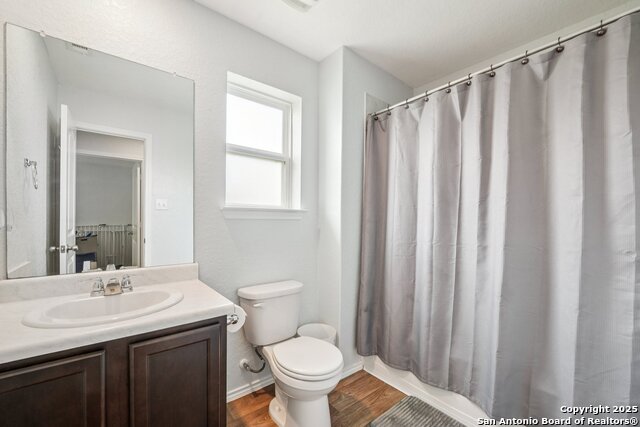 Image 26 of 42 For 5907 Kendall Cove