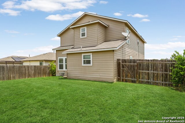 Image 30 of 42 For 5907 Kendall Cove