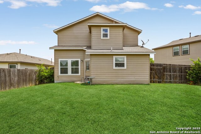 Image 31 of 42 For 5907 Kendall Cove