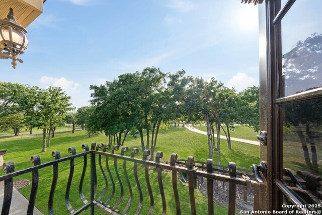 Listing photo id 35 for 7627 Fm 775