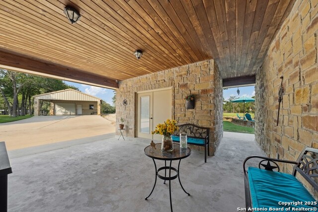 Listing photo id 41 for 7627 Fm 775