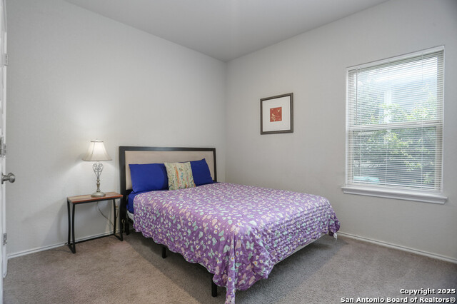 Listing photo id 17 for 7883 Abbey  