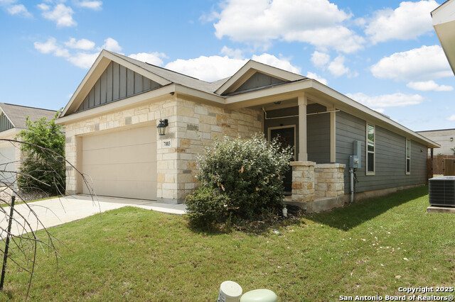 Listing photo id 0 for 7883 Abbey  