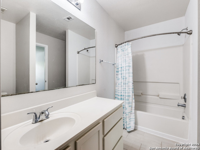 Image 14 of 23 For 11834 Ranchwell Cove