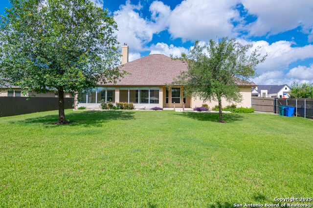 Image 11 of 51 For 647 Oak Creek