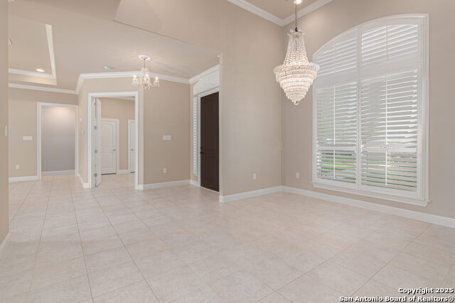 Image 19 of 51 For 647 Oak Creek