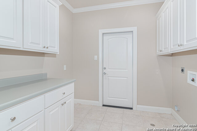 Image 28 of 51 For 647 Oak Creek