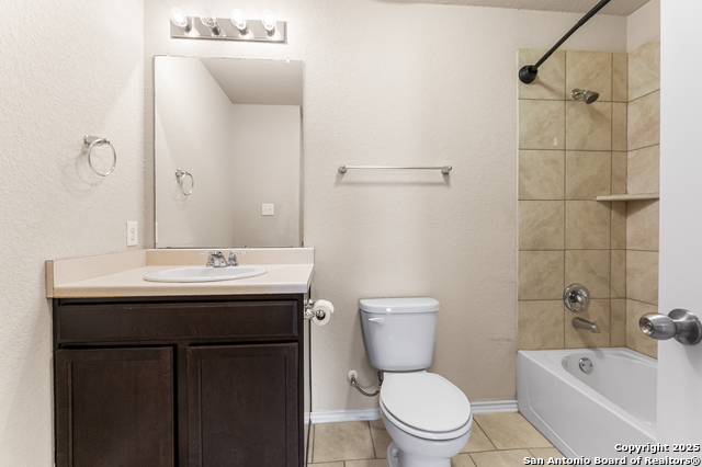 Image 38 of 75 For 10055 Strasbourg