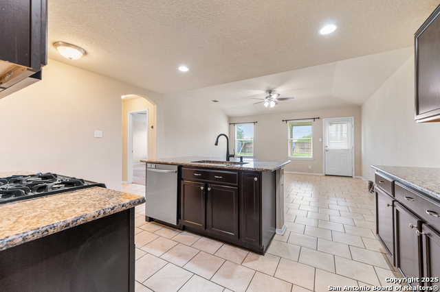 Image 8 of 75 For 10055 Strasbourg