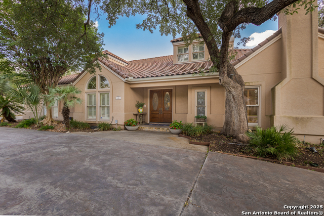 Details for 2 Galleria  , San Antonio, TX 78257